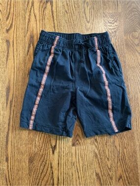 Tea Collection shorts with contrast trim, size 12